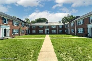 615 S 44th St, Louisville, KY 40211