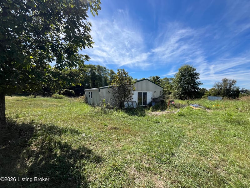 615 Timberline Dr, Taylorsville, KY 40071