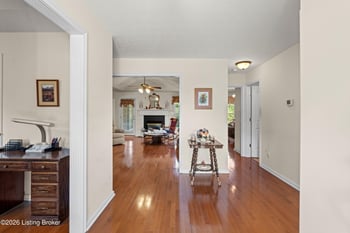 616 Harris Ridge Rd, Louisville, KY 40223