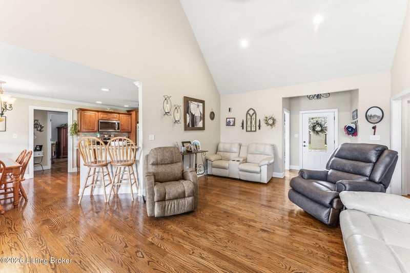 618 Baden Ln, Bowling Green, KY 42104