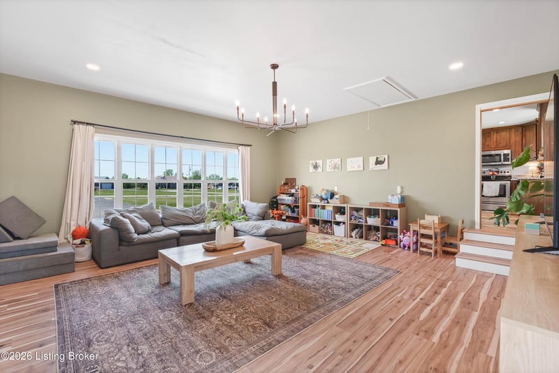 62 Bluegrass Dr, Smiths Grove, KY 42171