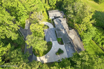 62 Indian Hills Trl, Louisville, KY 40207