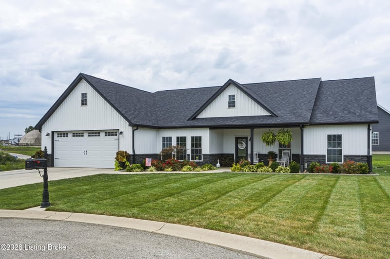 62 Martha Miles Ct, Brandenburg, KY 40108