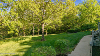 620 Twelve Oaks Dr, Mt Washington, KY 40047