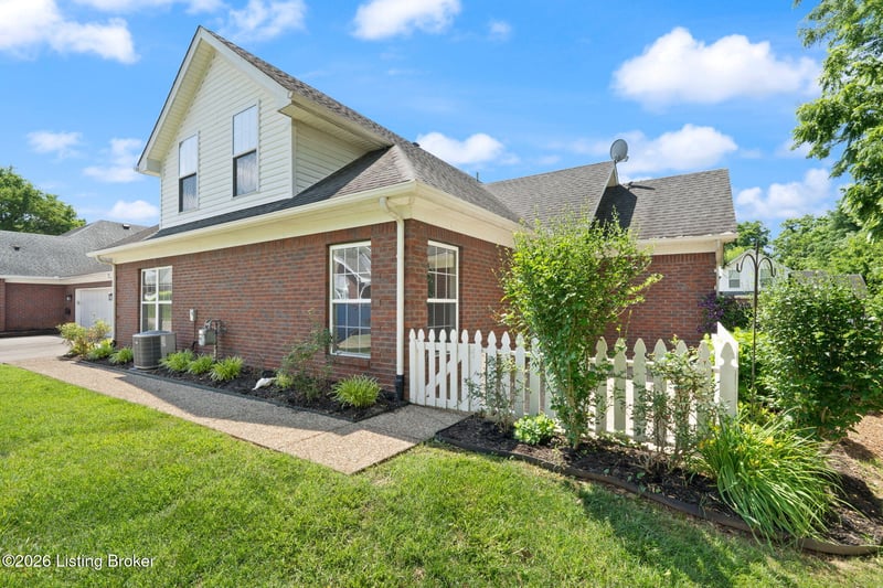 6200 Apple Cider Dr, Louisville, KY 40219