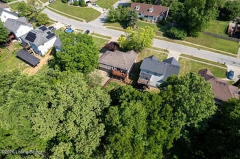 6200 Whispering Hills Blvd, Louisville, KY 40219