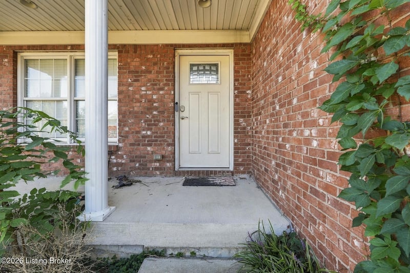 621 S Atcher St, Radcliff, KY 40160