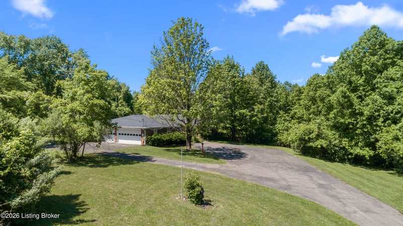 6210 Beulah Church Rd, Louisville, KY 40228