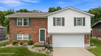 6211 Lynnchester Dr, Louisville, KY 40219