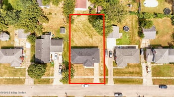 6211 Maywick Rd, Louisville, KY 40272