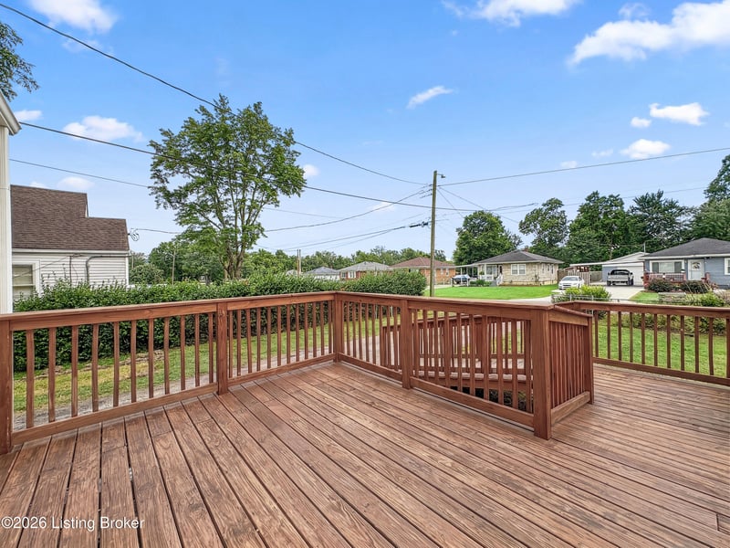 6215 Fox Ave, Louisville, KY 40272