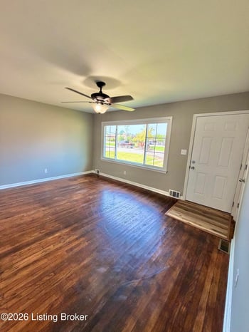 6215 Terry Rd, Louisville, KY 40258