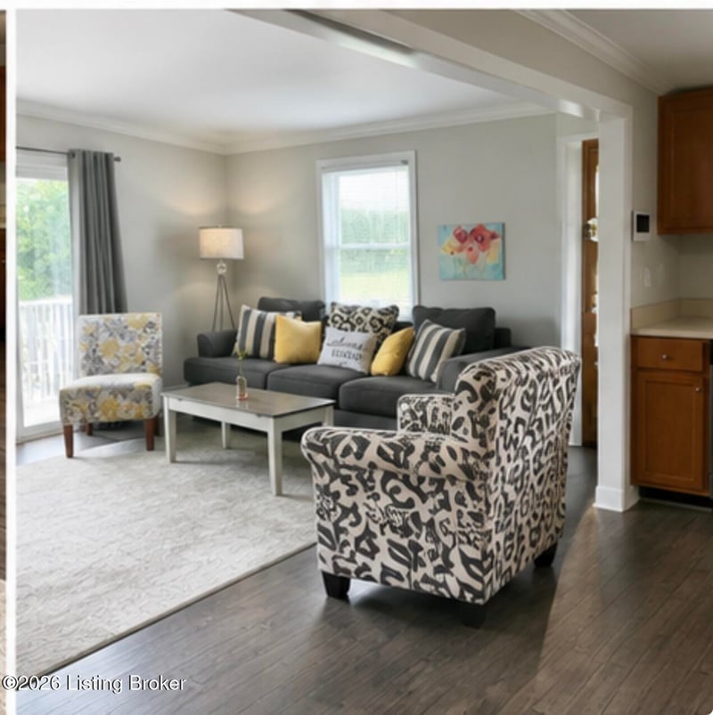 6216 Upper Hunters Tc, Louisville, KY 40216