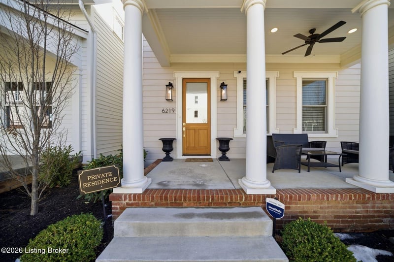 6219 Passionflower Dr, Prospect, KY 40059