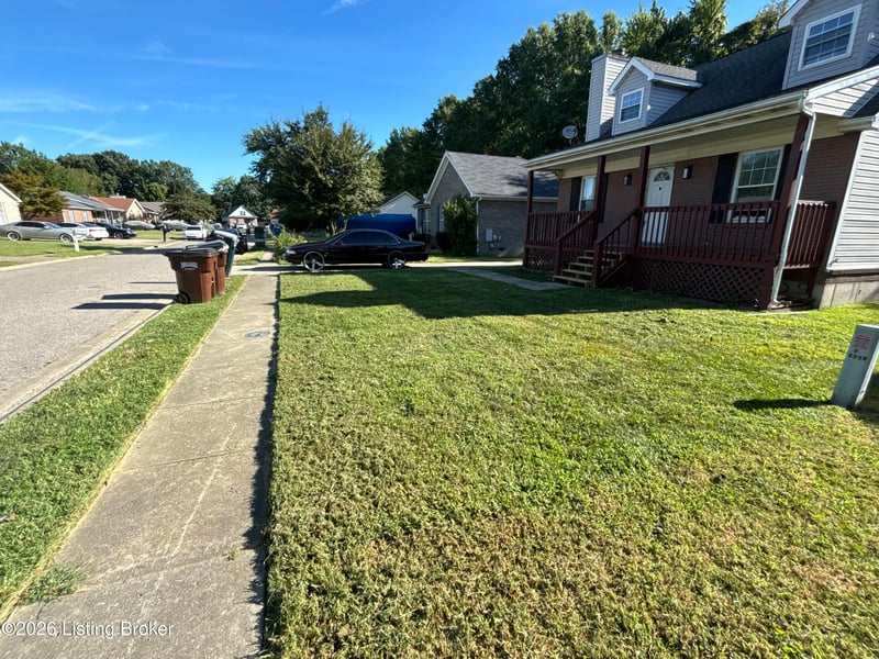 6219 Serenity Ct, Louisville, KY 40219