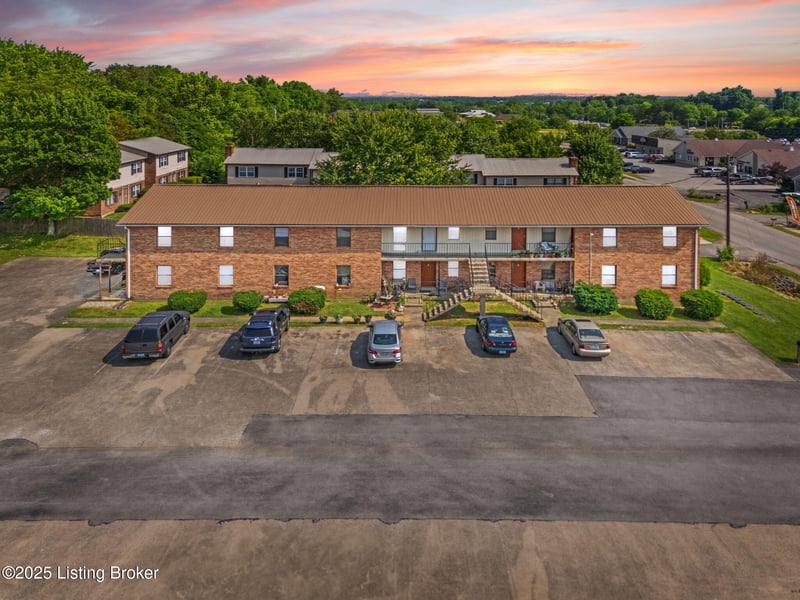 623 - 625 Westport Rd, Elizabethtown, KY 42701