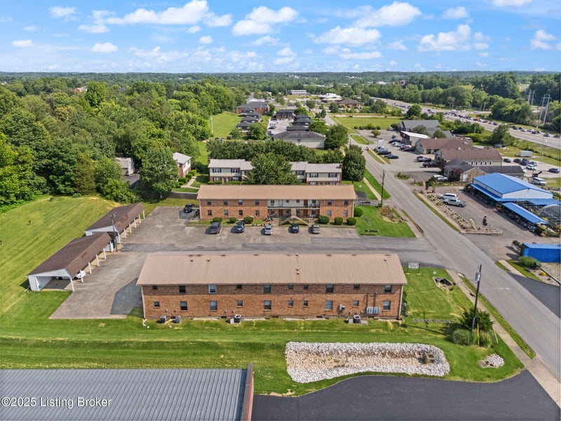 623 - 625 Westport Rd, Elizabethtown, KY 42701
