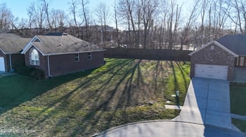 6243 Hudson Creek Dr, Louisville, KY 40291