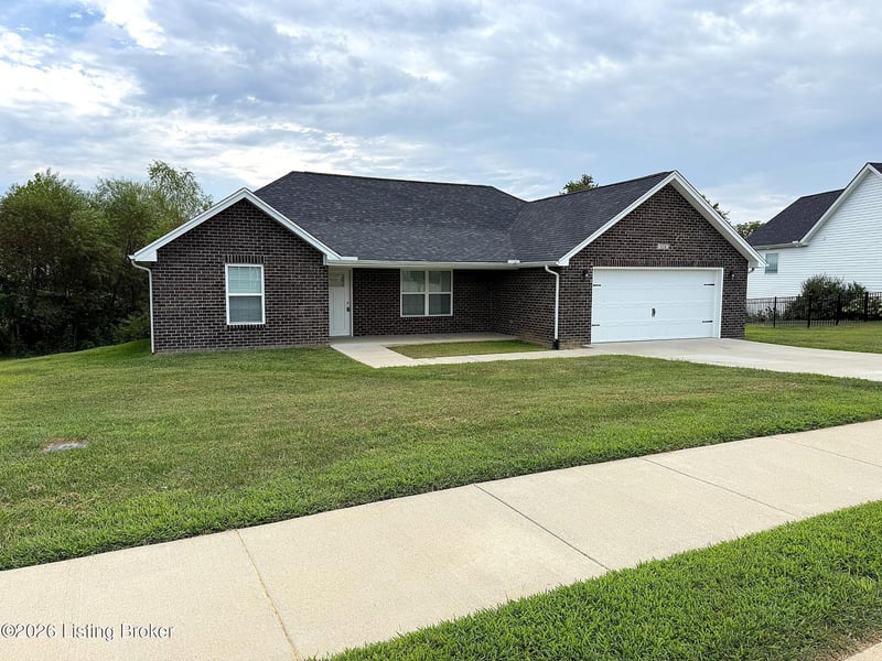 628 Tristan Ln, Elizabethtown, KY 42701