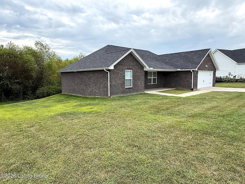 628 Tristan Ln, Elizabethtown, KY 42701