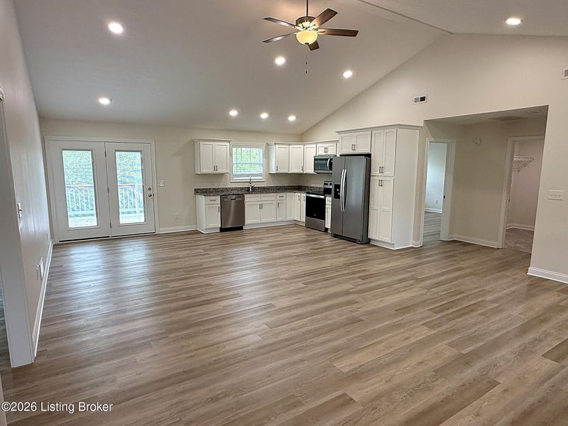 628 Tristan Ln, Elizabethtown, KY 42701
