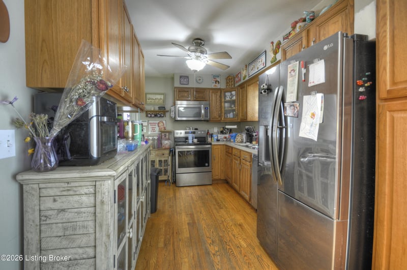 6303 Venango Dr, Louisville, KY 40258