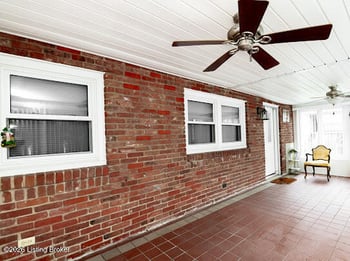 6305 Green Manor Dr, Louisville, KY 40228