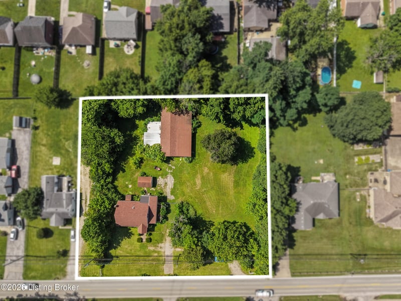 6308 Cooper Chapel Rd, Louisville, KY 40229