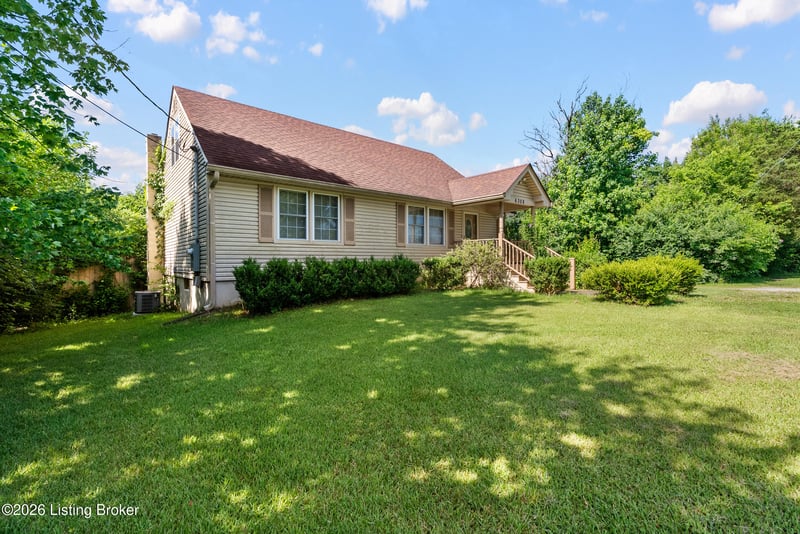 6308 Cooper Chapel Rd, Louisville, KY 40229