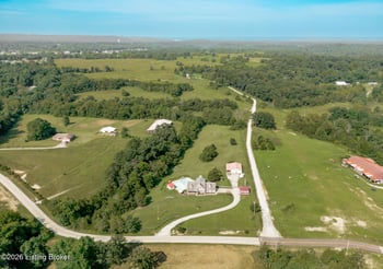631 Clarks Ln, Shepherdsville, KY 40165