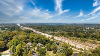 6315 Shadow Wood Ct, Prospect, KY 40059