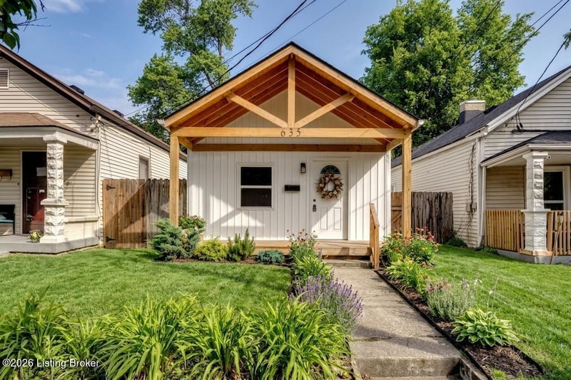 635 Lynn St, Louisville, KY 40217