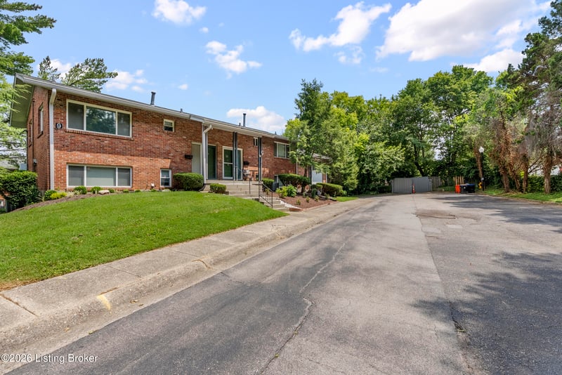 640 Zorn Ave #9B, Louisville, KY 40206