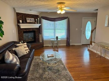 6406 Autumn Oak Way, Louisville, KY 40272