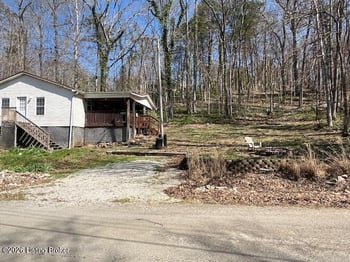 641 S Riverbend Rd, Leitchfield, KY 42754