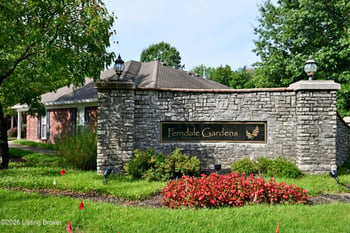 6411 Renate Rd, Louisville, KY 40291