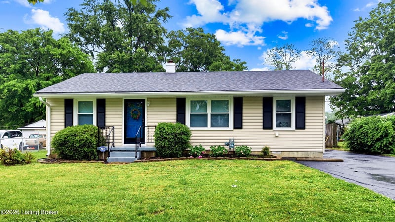 6413 Bethany Ln, Louisville, KY 40272