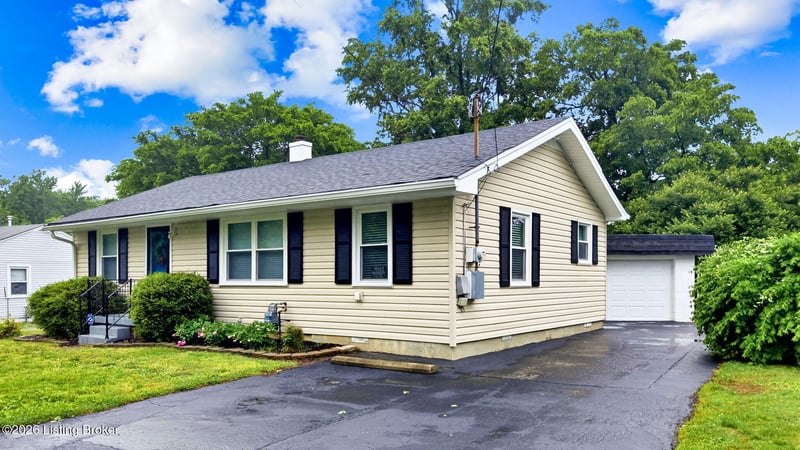 6413 Bethany Ln, Louisville, KY 40272