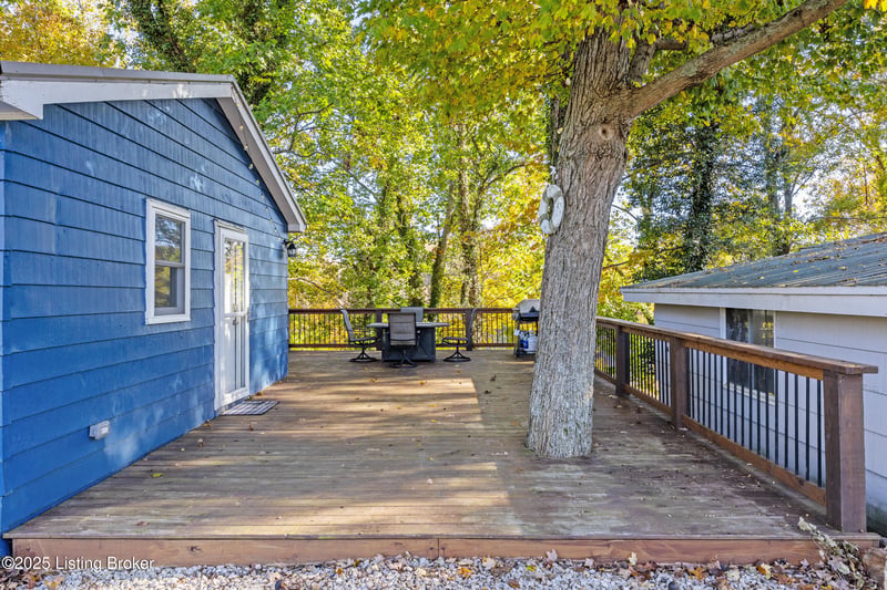646 Rough River Resort Rd, Mcdaniels, KY 40152