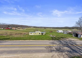 6474 Hardinsburg Rd, Cecilia, KY 42724