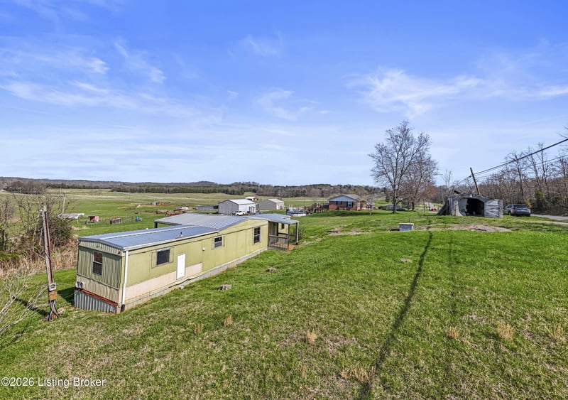 6474 Hardinsburg Rd, Cecilia, KY 42724