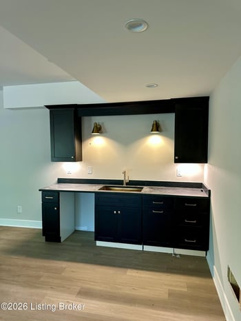 6496 Sunset Cir, Crestwood, KY 40014