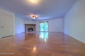 6497 Marina Dr, Prospect, KY 40059