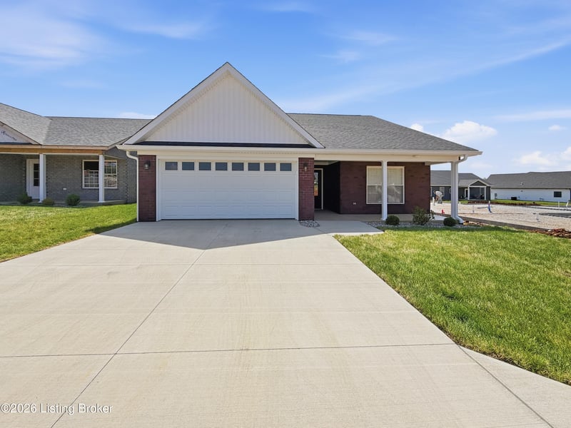 65 Paislynne Ct, Brandenburg, KY 40108