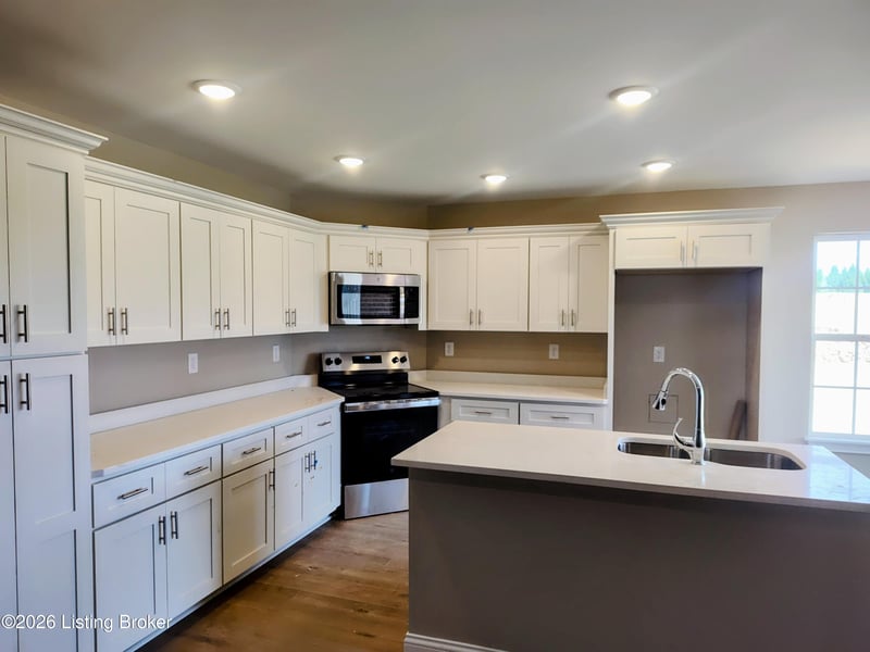65 Turnpike Ave, Taylorsville, KY 40071