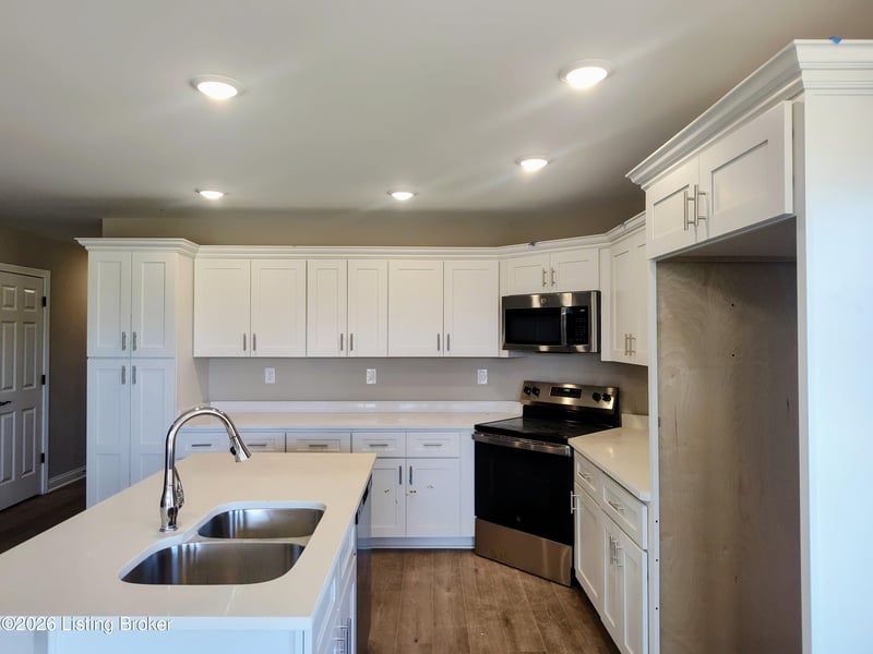 65 Turnpike Ave, Taylorsville, KY 40071