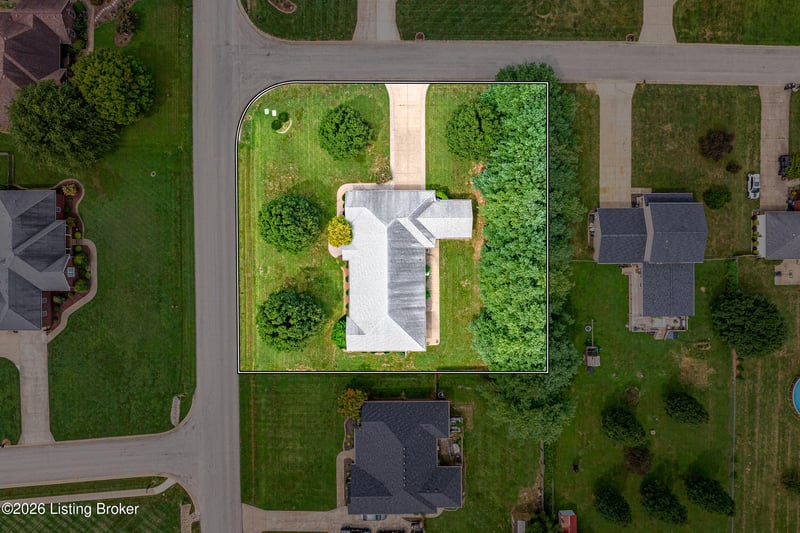 650 Barbara Sue Ln, Mt Washington, KY 40047