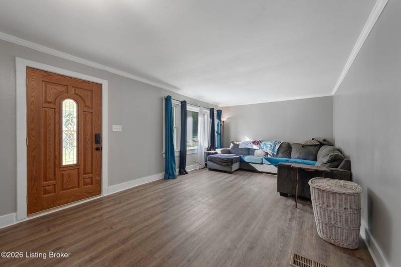 650 River Rd, New Haven, KY 40051