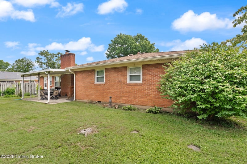 6502 Hollow Tree Rd, Louisville, KY 40228