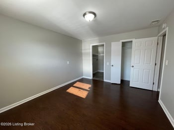 6506 Hackel Dr, Louisville, KY 40258